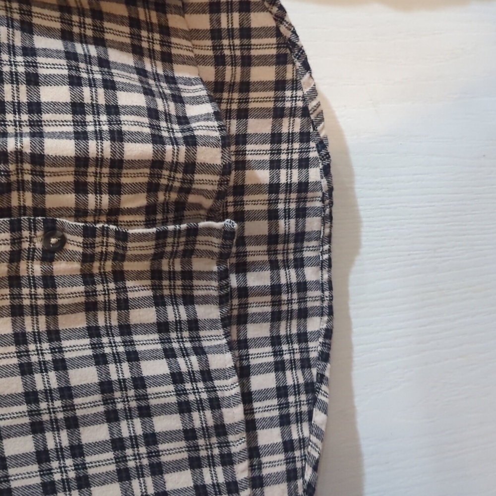 NWT SO Black and White Plaid Shirt Size M Women's - Picture 7 of 8